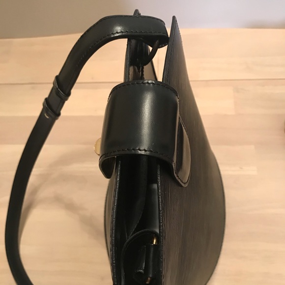 💕HP🍾 FIRM EUC Louis Vuitton Vintage Cluny Bucket #VI0965 - Picture 11 of 16